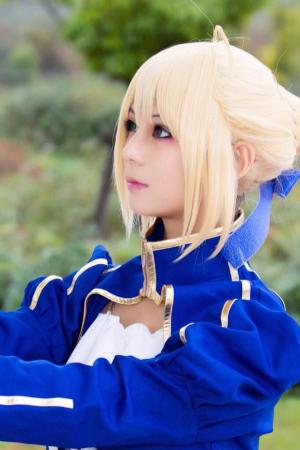 This Fate Saber cosplay perfection take yes!-唯美写真