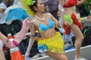 [Kobe] Samba Festival and &#039;racy&#039; look, I&#039;m Parade dance girls → too erotic-街拍展拍