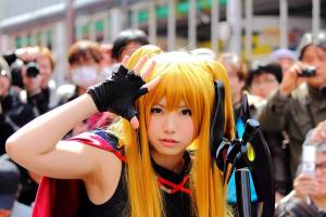 Costume&#039;s fate in Japan bridge Streetfest popular layer, even this highleg erotic.-街拍展拍